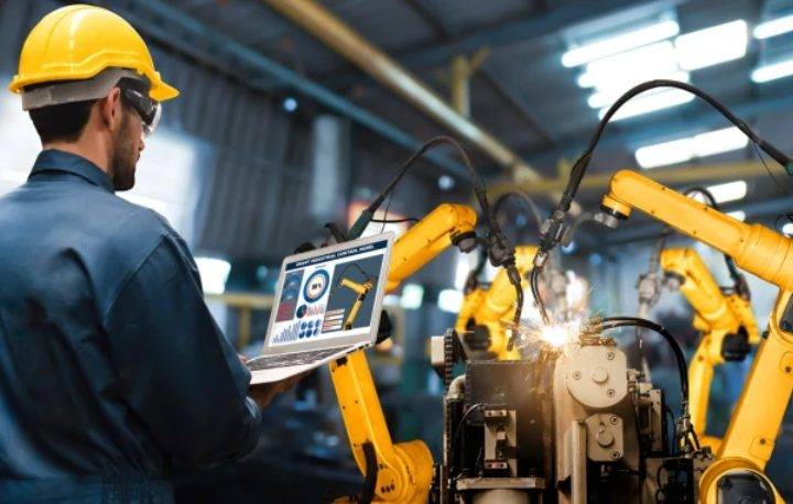 integrate AI in the manufacturing industry